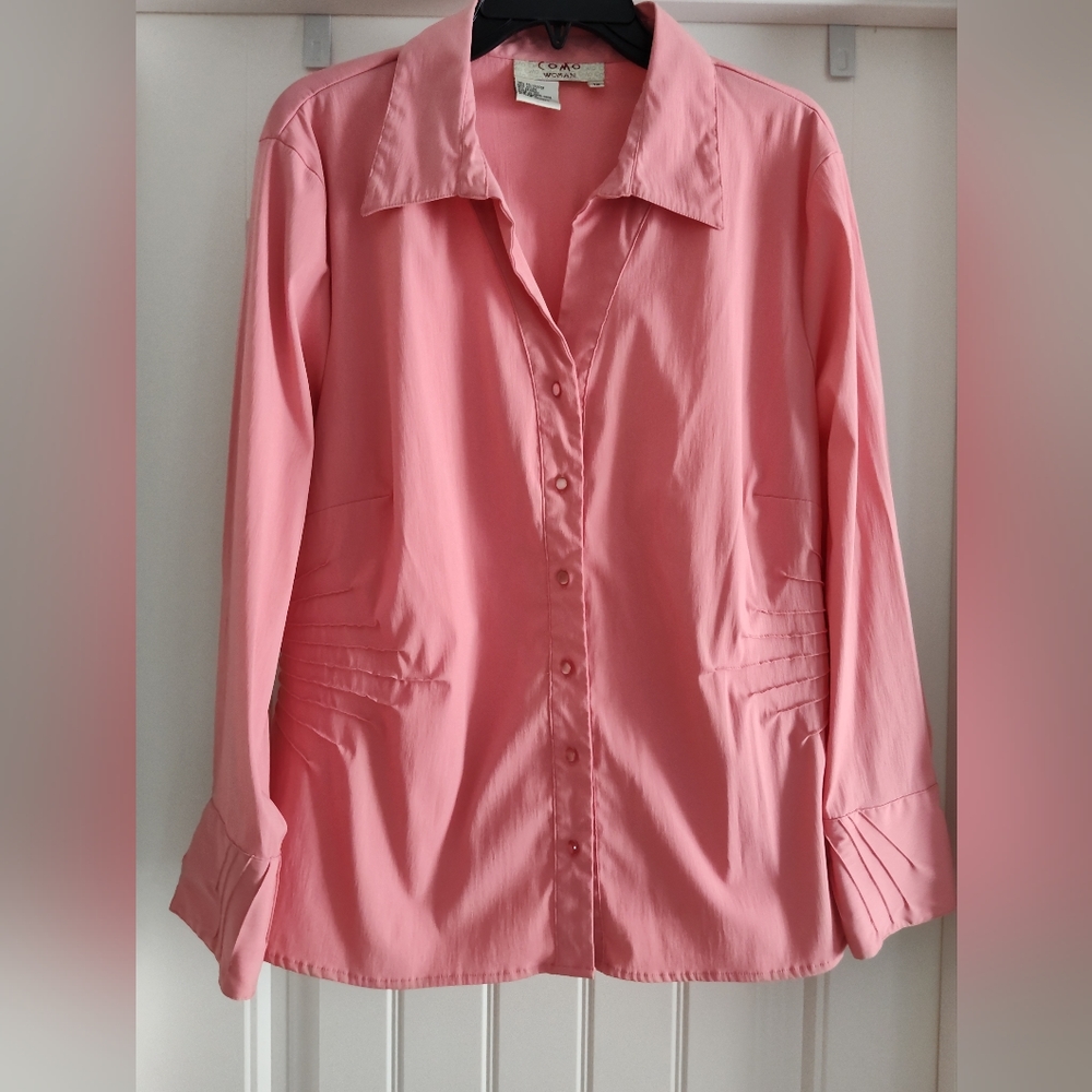 🌸4/$20🌸 Woman's coral button down top blouse Size 1x